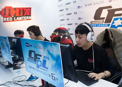 期面对俱乐 期面对俱乐